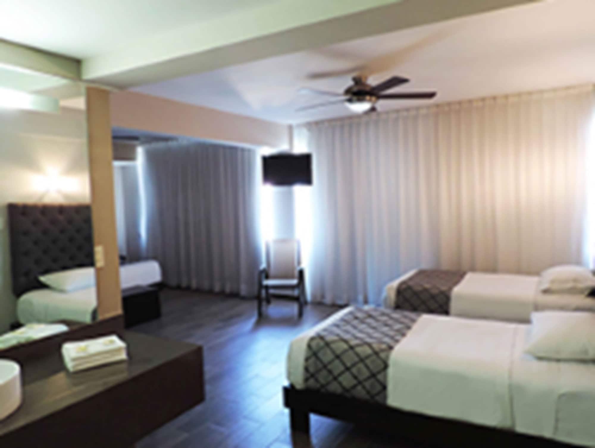 לאון Hotel Senorial Platino מראה חיצוני תמונה