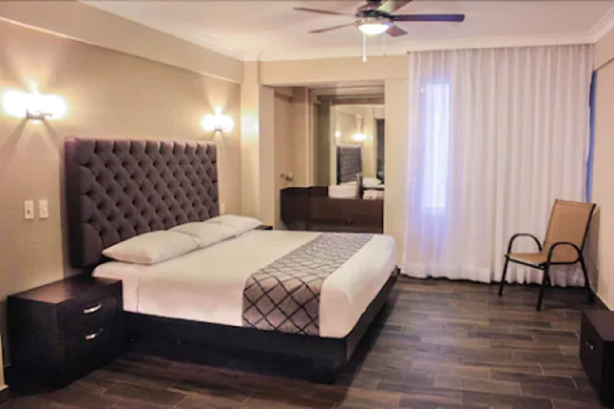 לאון Hotel Senorial Platino מראה חיצוני תמונה
