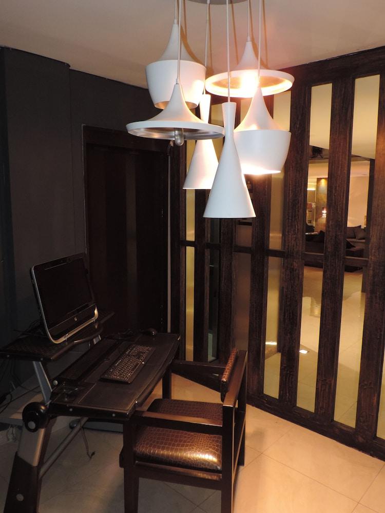 לאון Hotel Senorial Platino מראה חיצוני תמונה